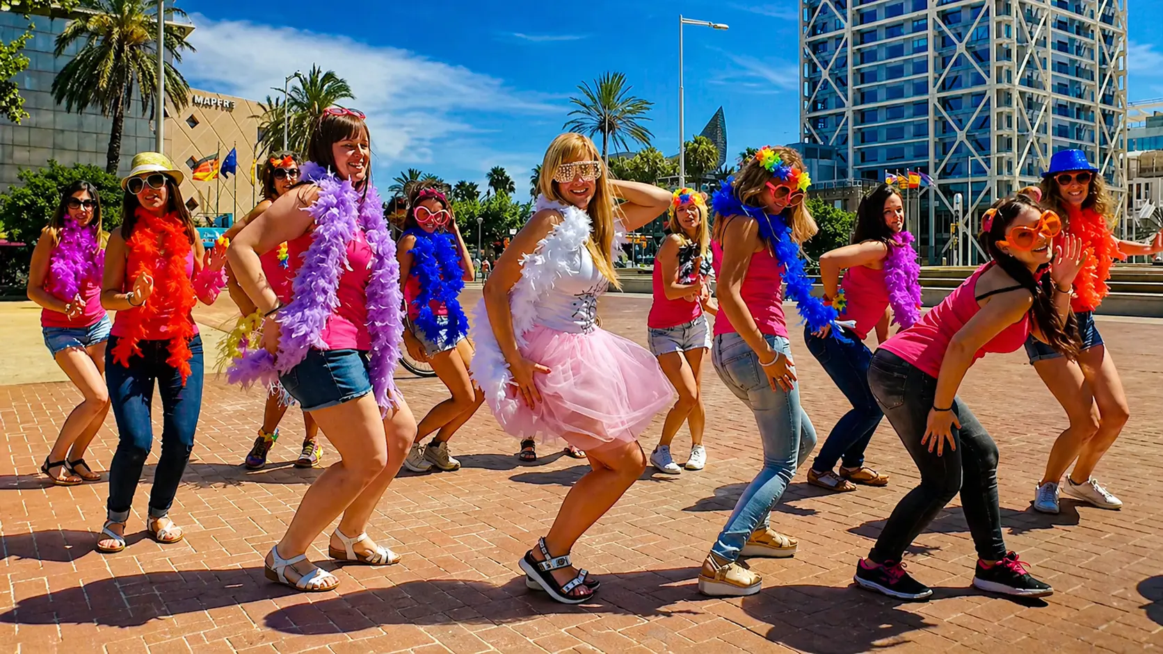 Coreografía divertida de una despedida de soltera en Barcelona